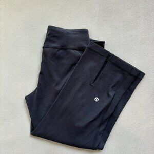 LULULEMON CROPPED YOGA PANTS